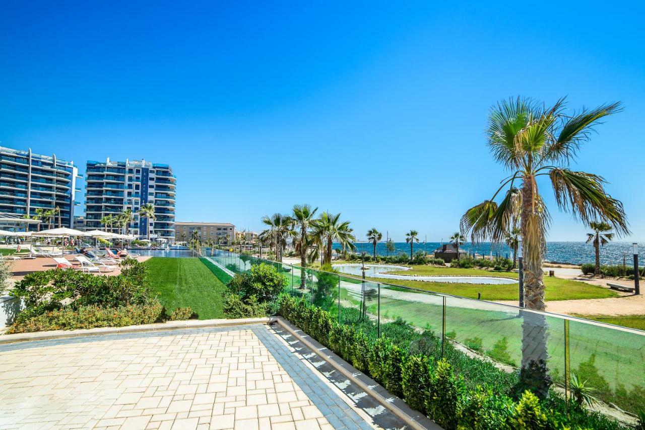 Crucero Apartment Torrevieja Bagian luar foto
